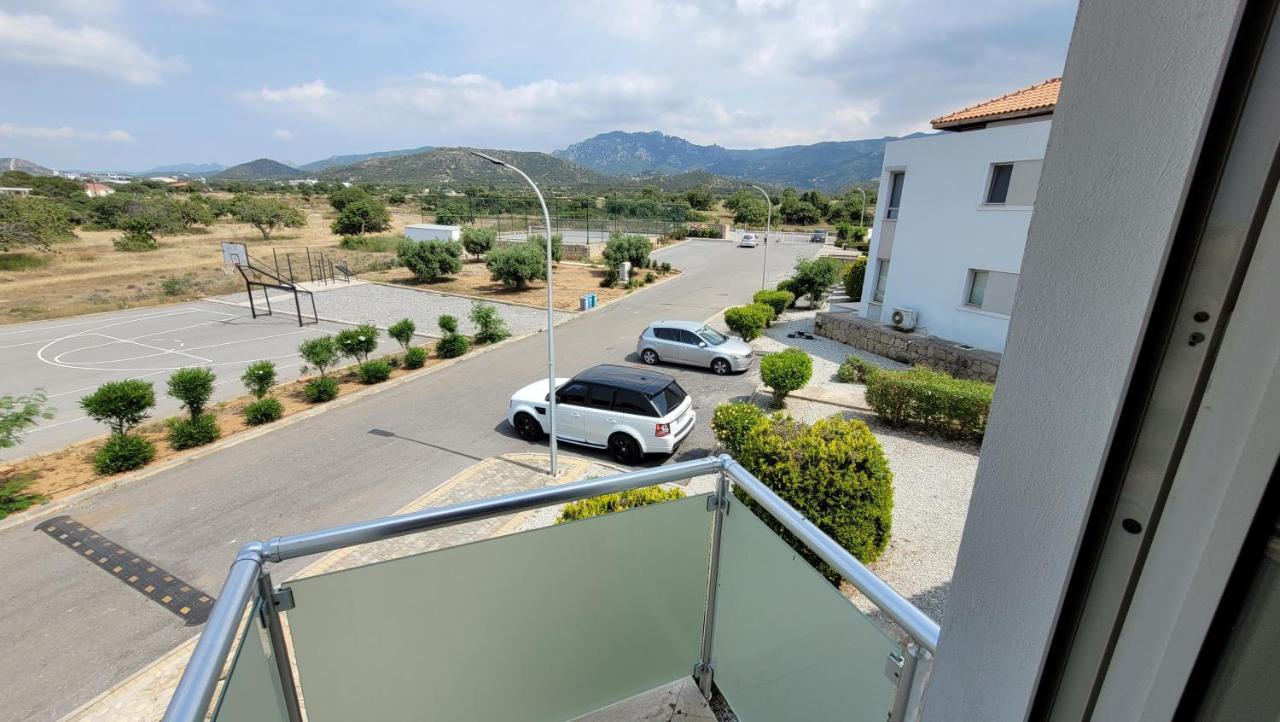 Sea And Mountain View Beachfront Penthouse Yali Exterior foto